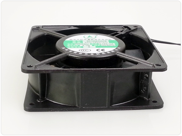 恒佳五金交流風(fēng)扇